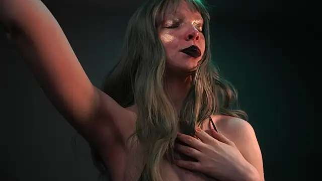 ginger hugs online show from 04/20/26, 10:11