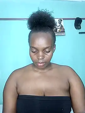 Snapshot of freaky_j_ chatting on 12/19/24, 04:02 freaky j online show from 12/19/24, 04:02