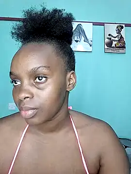 Snapshot of freaky_j_ chatting on 12/22/24, 02:28 freaky j online show from 12/22/24, 02:28