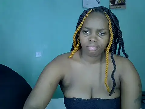 Snapshot of freaky_j_ chatting on 03/03/25, 01:53 freaky j online show from 03/03/25, 01:53