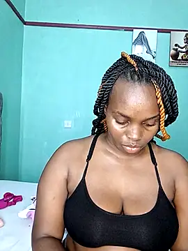 Snapshot of freaky_j_ chatting on 03/03/25, 11:24 freaky j online show from 03/03/25, 11:24