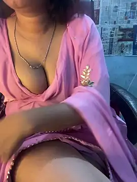 Snapshot of Spicy_sari_girl chatting on 05/16/26, 02:19 Spicy sari girl online show from 05/16/26, 02:19