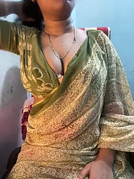 Snapshot of Spicy_sari_girl chatting on 06/23/26, 02:42 Spicy sari girl online show from 06/23/26, 02:42
