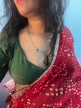 Snapshot of Spicy_sari_girl chatting on 07/04/26, 03:56 Spicy sari girl online show from 07/04/26, 03:56
