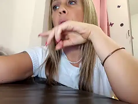 sweethotmilf888 online show from 11/16/25, 05:07