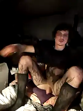 Snapshot of willinganalslut2 chatting on 12/31/24, 12:11 willinganalslut2 online show from 12/31/24, 12:11