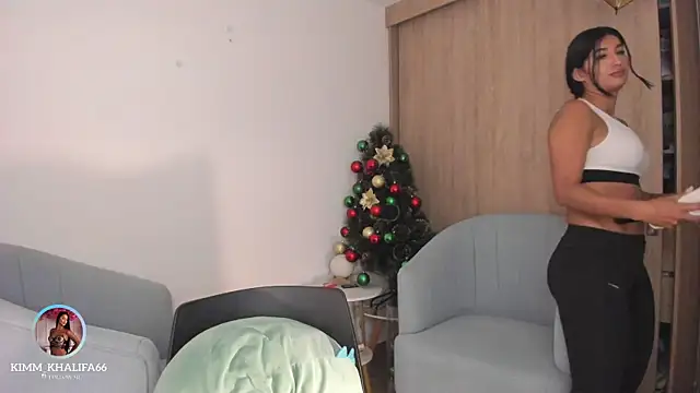 Kimm khalifa online show from 12/16/25, 10:26