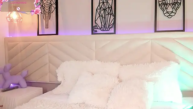 Sally  Walker online show from 01/16/25, 03:23