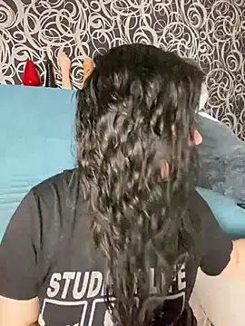 Kimi Ass online show from 03/01/25, 07:59