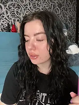 Kimi Ass online show from 03/12/25, 10:59