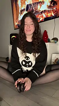 Kimi Ass online show from 02/18/26, 02:24