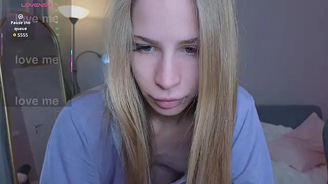 Snapshot of Elis_Fox chatting on 05/02/26, 09:25 Elis Fox online show from 05/02/26, 09:25