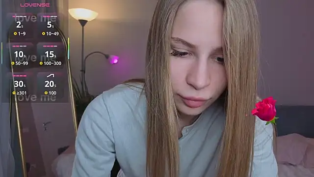 Snapshot of Elis_Fox chatting on 05/04/26, 02:02 Elis Fox online show from 05/04/26, 02:02