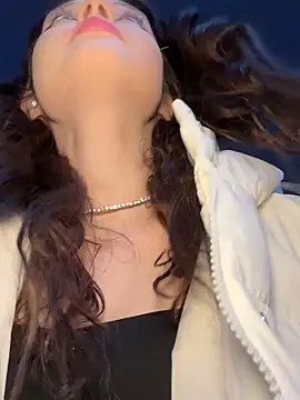 Times  Square online show from 02/09/25, 05:08