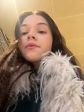 Times  Square online show from 02/14/25, 04:37