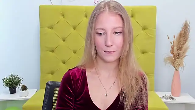 LolaWilsons online show from 02/04/26, 07:25