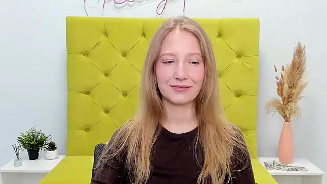 LolaWilsons online show from 04/29/26, 06:28