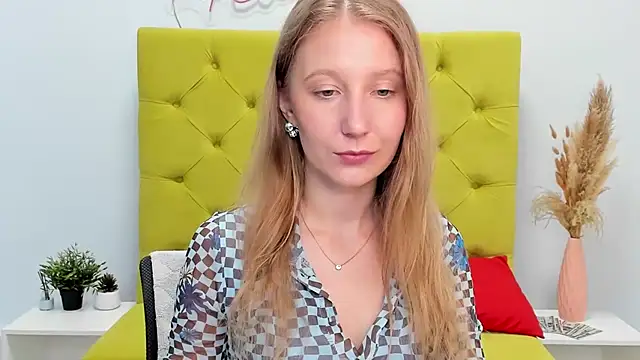 LolaWilsons online show from 05/11/26, 02:45