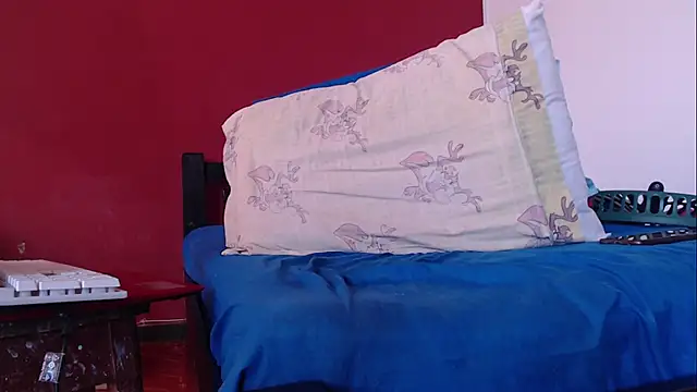 Snapshot of Freyja_eter chatting on 12/08/24, 06:06 Freyja eter online show from 12/08/24, 06:06