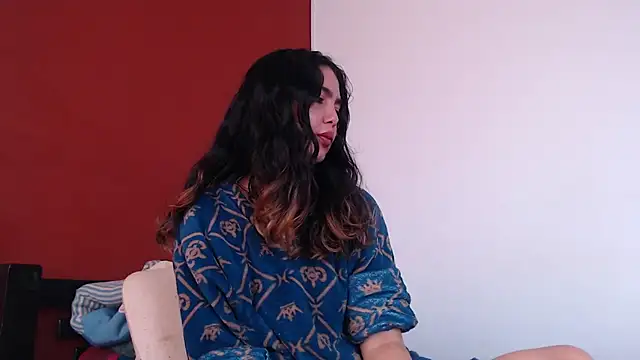 Snapshot of Freyja_eter chatting on 09/19/25, 12:28 Freyja eter online show from 09/19/25, 12:28