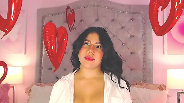 Snapshot of AshleyFerrer chatting on 02/22/25, 04:19 AshleyFerrer online show from 02/22/25, 04:19