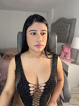 Snapshot of AshleyFerrer chatting on 06/13/26, 03:21 AshleyFerrer online show from 06/13/26, 03:21