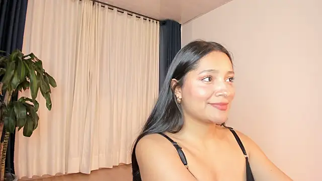 Snapshot of Harlyxu chatting on 01/24/25, 12:52 Harlyxu online show from 01/24/25, 12:52