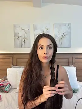 Snapshot of Amber_Rush_ chatting on 07/23/26, 11:35 Amber Rush online show from 07/23/26, 11:35