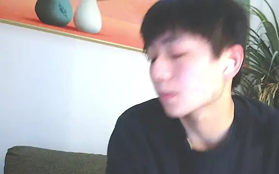 Snapshot of ace2p chatting on 10/10/25, 03:44 ace2p online show from 10/10/25, 03:44