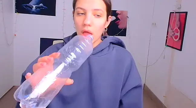 Dana Joy  online show from 12/22/24, 10:06