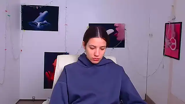 Dana Joy  online show from 12/23/24, 06:33