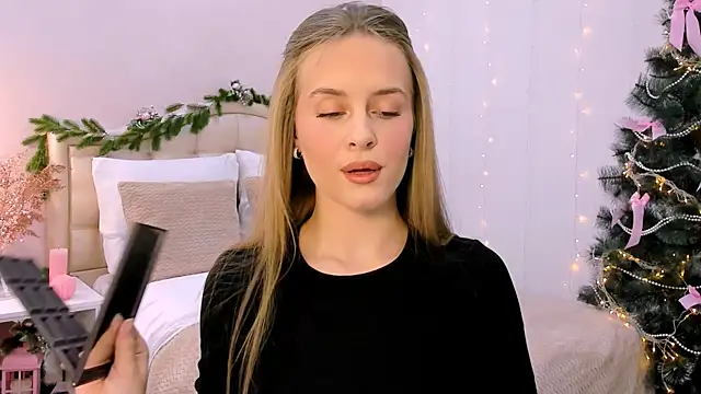 RozzitaBedberry online show from 01/18/25, 08:09