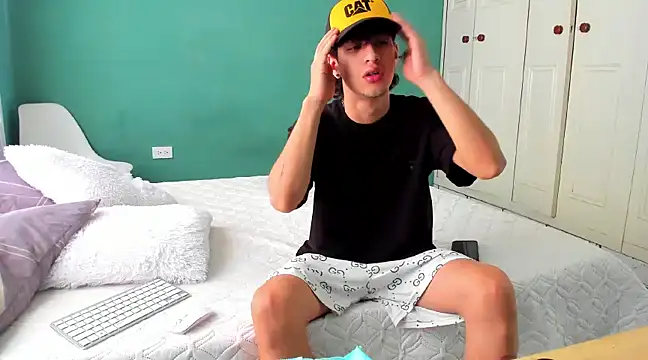 Chandler ken online show from 01/07/25, 04:05