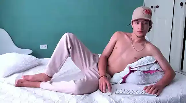 Chandler ken online show from 02/01/25, 05:37