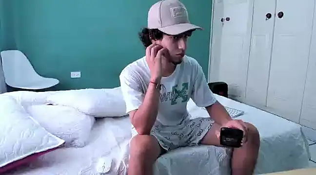 Chandler ken online show from 02/04/25, 04:08