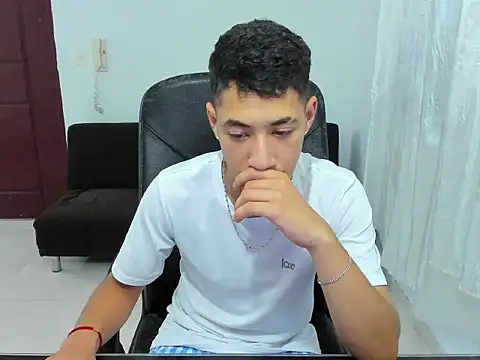 Chandler ken online show from 09/16/25, 01:06