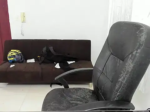 Chandler ken online show from 10/01/25, 02:28