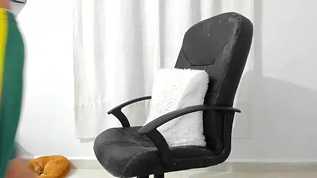 Chandler ken online show from 04/21/26, 12:12