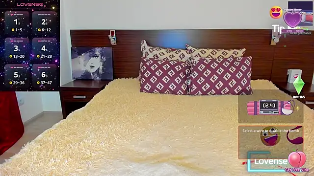 Hanna Becrett17 online show from 12/17/24, 05:18