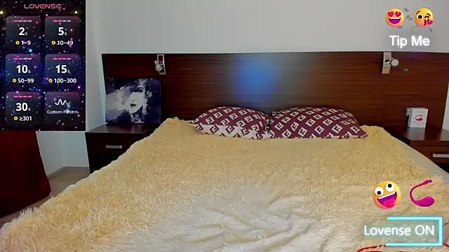 Hanna Becrett17 online show from 02/02/25, 12:13