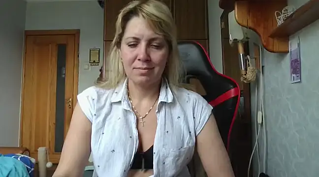 IrinaB1 online show from 03/22/25, 11:53