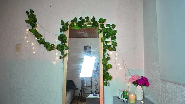 ari kat online show from 01/17/25, 05:32