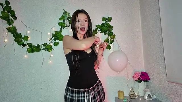 ari kat online show from 02/17/25, 02:53