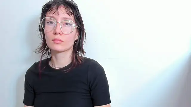 lizzy davis 1 online show from 10/11/25, 04:12