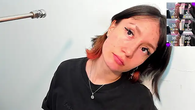 lizzy davis 1 online show from 02/11/26, 03:55