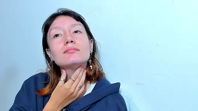 lizzy davis 1 online show from 04/02/26, 03:48