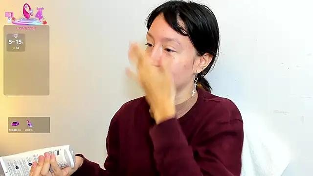 lizzy davis 1 online show from 04/18/26, 04:05