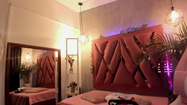 Haelycute online show from 03/13/25, 11:41