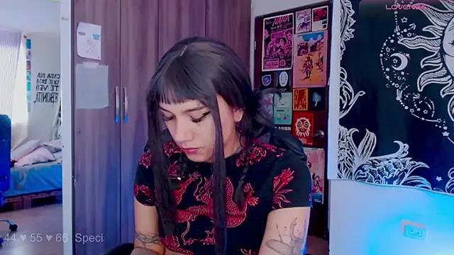 melissahowl online show from 09/11/25, 02:17