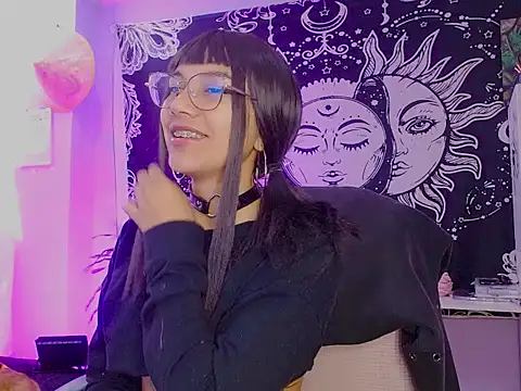 Snapshot of melissahowl chatting on 07/14/26, 04:56 melissahowl online show from 07/14/26, 04:56
